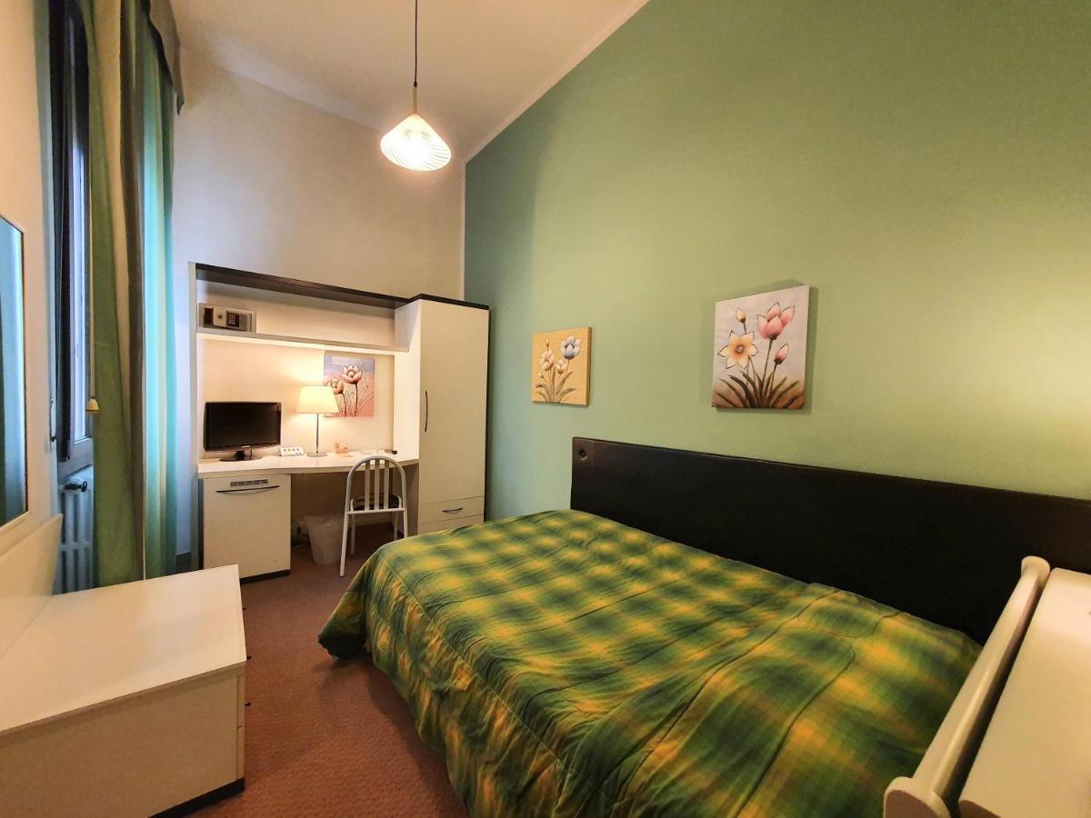 ארצו Hotel Continentale מראה חיצוני תמונה