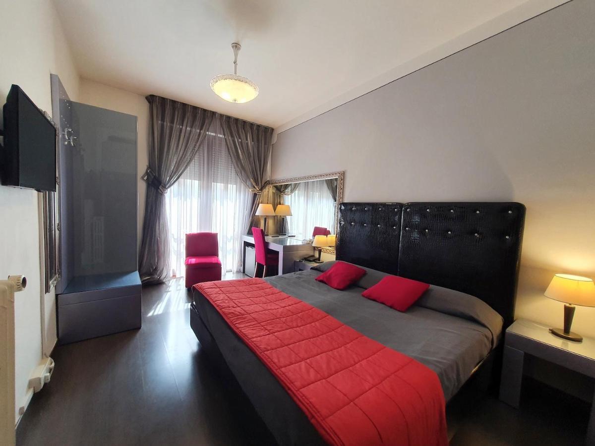 ארצו Hotel Continentale מראה חיצוני תמונה