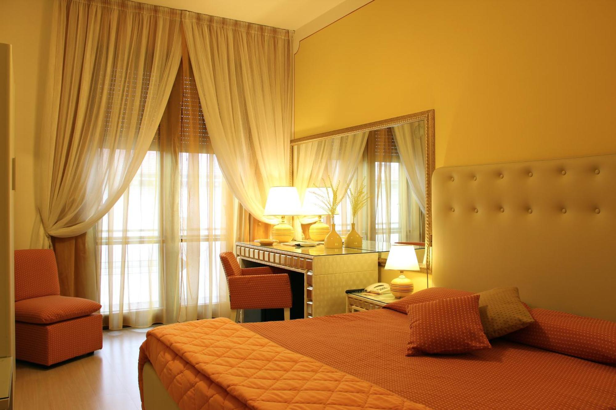 ארצו Hotel Continentale מראה חיצוני תמונה